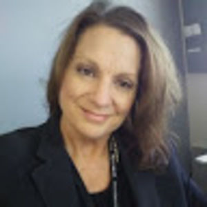 Meet your Posher, Gina